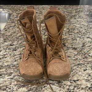 Nike Coyote Tan OCP Combat Boots Women’s Size 6